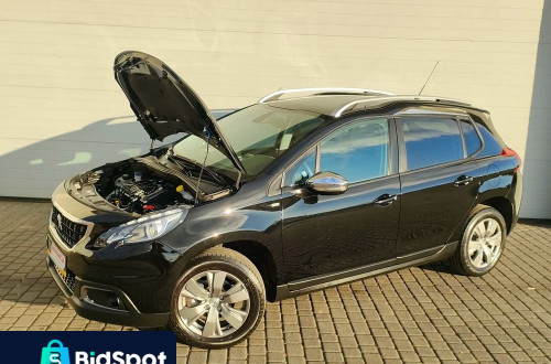 Peugeot 2008 1.2 Pure Tech Style