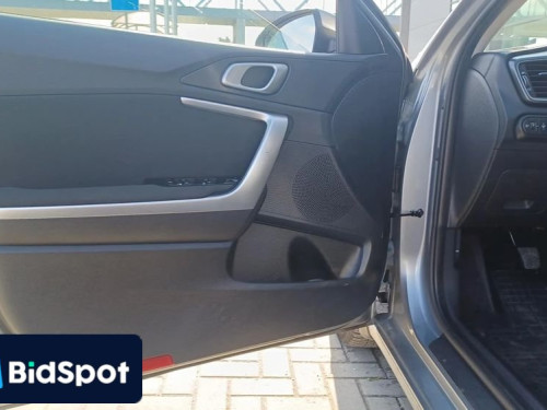Kia Ceed 1.5 T-GDI M