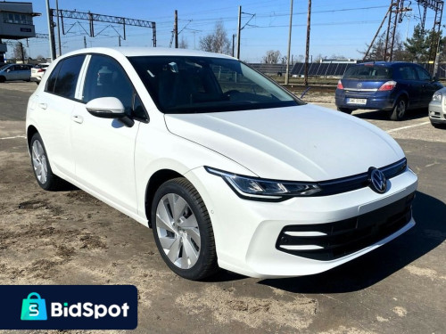 Volkswagen Golf VIII 1.5 eTSI mHEV Life DSG