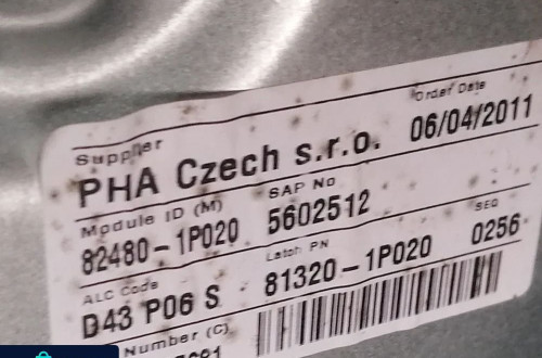 KIA VENGA 11r PODNOŚNIK SZYBY PRAWY PRZÓD