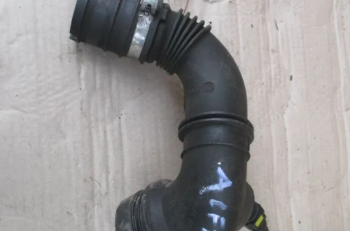 rura powietrza Fiat Punto 0.9T 51929-67