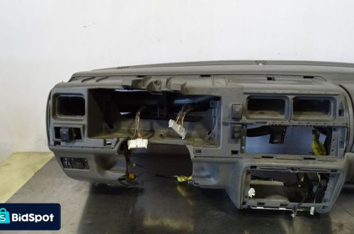 DESKA ROZDZIELCZA SUZUKI JIMNY III