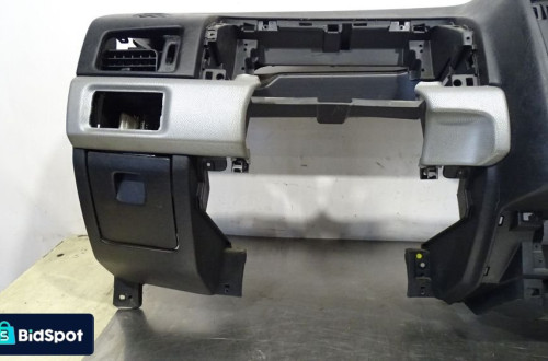 DESKA ROZDZIELCZA MITSUBISHI PAJERO PININ 2.0