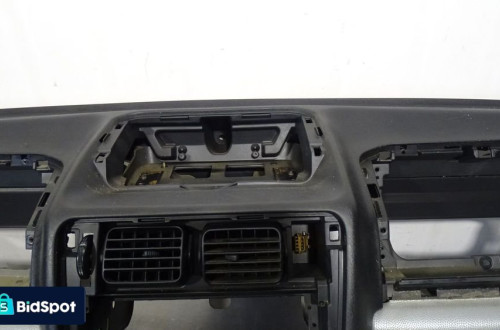DESKA ROZDZIELCZA MITSUBISHI PAJERO PININ 2.0