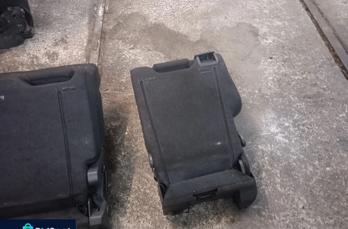 toyota yaris ii 2 5d kanapa siedzenia fotele tyl tylnie tylne