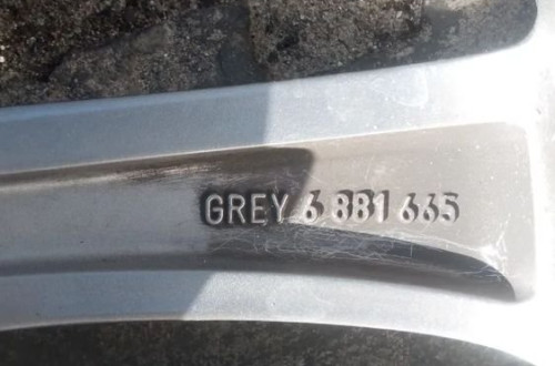 bmw g30 g31 g11 g12 alufelga kolo alus 6863114 6881665 8.5jx19 is25 et25