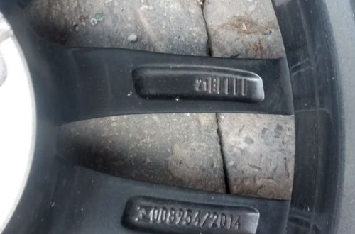 bmw g30 g31 alufelga kolo alus felga 8747407 8jx18 h2 is30