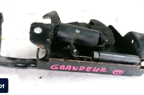 HYUNDAI GRANDEUR  09r ZAMEK MASKI