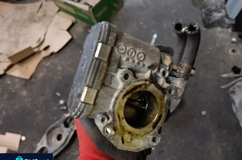 toyota yaris ii 2 1.0b przepustnica 0280750192 22030-0q010