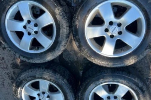KOMPLET KOŁ ALUMINIOWYCH Z OPONAMI VOLKSWAGEN GOLF IV 15 5x100 195/65/r15