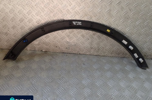 OPEL MOKKA PRAWY LISTWA BŁOTNIKA TYŁ TYLNA 95164507