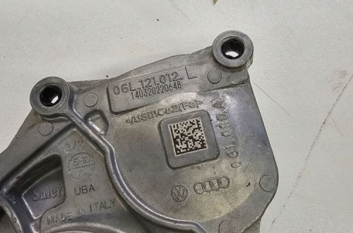 POMPA WODY AUDI S3 GOLF VIII 2.0 TFSI 06L121012L
