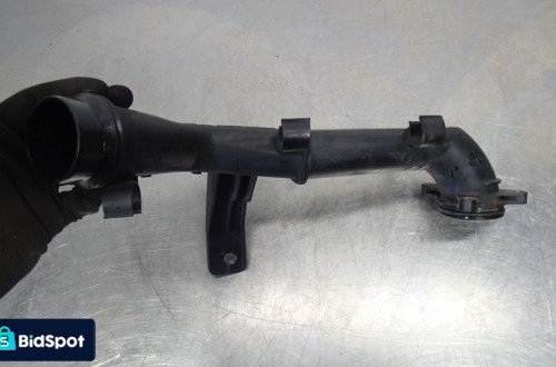 PRZEWÓD POWIETRZA OPEL INSIGNIA 2.0CDTI 13240176