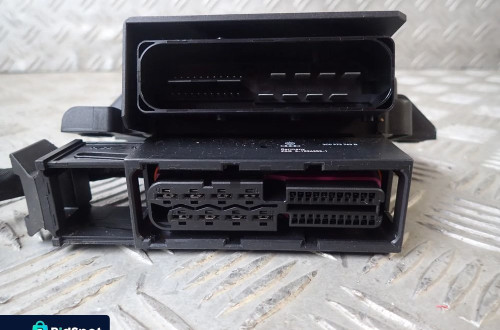 MODUŁ HAMULCA RĘCZNEGO 3C8907801E VW PASSAT B6 CC