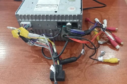 CLARION RADIO RADIOODTWARZACZ NX702E USB BLUETOOTH DVB-T GPS NAVI