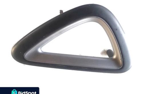 VW SCIROCCO 09r UCHWYT BOCZKA 1K8867179A