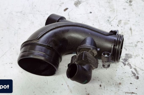 KRÓCIEC DOLOT TURBINY AUDI A6 C8 A7 05L129635A