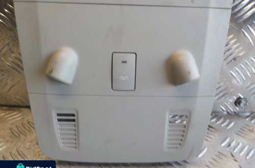 OPEL INSIGNIA LAMPKA PODSUFITKI WNĘTRZA KABINY