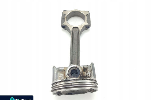 TŁOK KORBOWÓD DACIA DOKKER 1.6 SCE 102KM H4M738