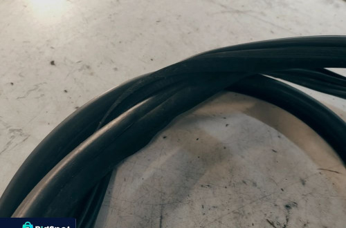 BMW X6 E71 09r USZCZELKA DRZWI LEWY PRZÓD