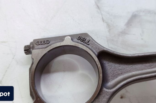 TŁOK + KORBOWÓD VW GOLF R 2.0T DNF 06LL 06Q 82,420