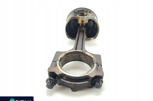 TŁOK KORBOWÓD FORD MONDEO MK3 1.8 16V CHBA CHBB