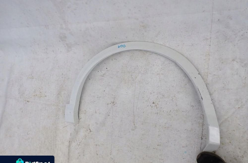 NISSAN QASHQAI II LIFT 17-21 NAKŁADKA PRAWY PRZÓD