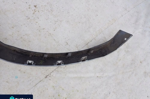 NISSAN QASHQAI II LIFT 17-21 NAKŁADKA PRAWY PRZÓD