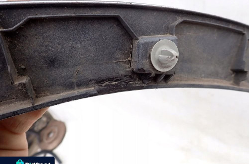 NISSAN QASHQAI II LIFT 17-21 NAKŁADKA PRAWY PRZÓD