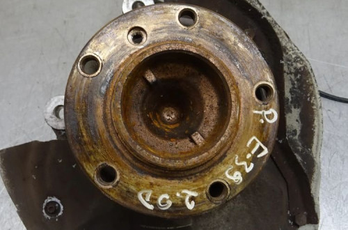 BMW E39 LIFT 00-03 2.0D PIASTA ZWROTNICA PRAWY LEWY PRZÓD