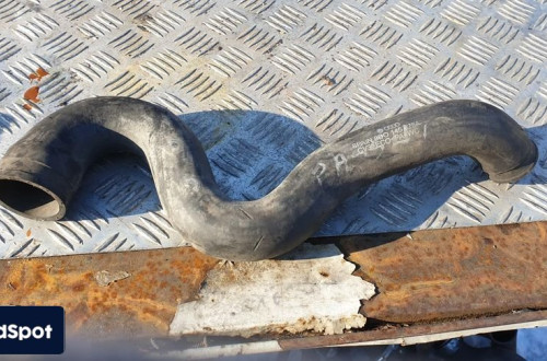 audi a4 b5 passat waz przewod rura intercoolera 8d0145828a