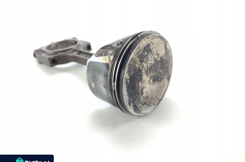 TŁOK KORBOWÓD FORD MONDEO MK3 1.8 16V CHBA CHBB