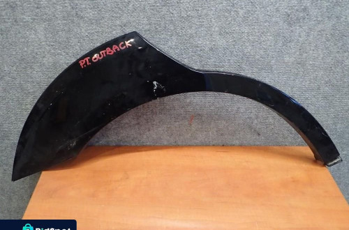 Nakładka błotnika prawy tył SUBARU OUTBACK 012-