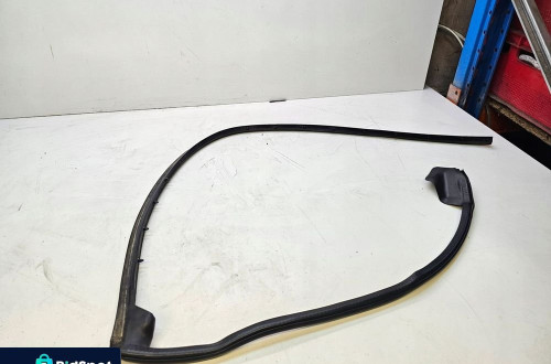 USZCZELKA DRZWI LEWY TYŁ AUDI A6 C7 4G0839717