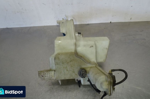 ZBIORNICZEK SPRYSKIWACZY VOLKSWAGEN PASSAT B6 2.0TDI 3C0955453P