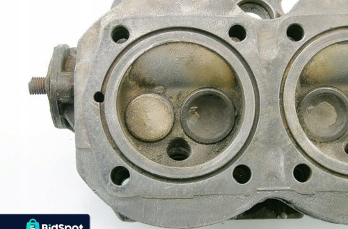 Głowica Silnika Zawory 4317652 Fiat 126P 650 Maluch Fsm 126A1.076