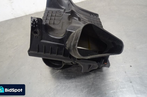 OBUDOWA FILTRA POWIETRZA OPEL INSIGNIA 2.0CDTI 55560889