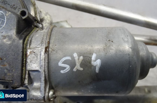 MECHANIZM WYCIERACZEK PRZÓD SUZUKI SX4 1.9DDIS  38110-79J00