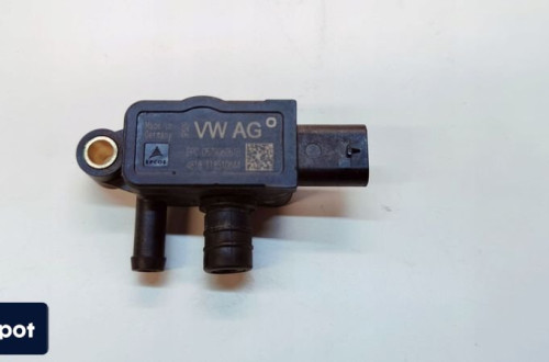 CZUJNIK RÓŻNICY CIŚNIENIA AUDI VOLKSWAGEN SEAT SKODA 057906051B