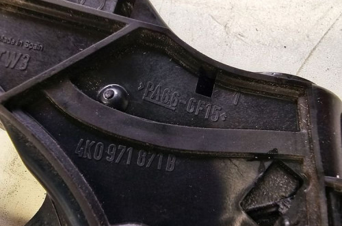 KANAŁ PRZEWODU PODSZYBIA AUDI A6 C8 4K0971871D