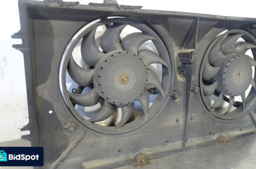 WENTYLATOR CHŁODNICY VOLKSWAGEN T4 2.5TDI 701121207G