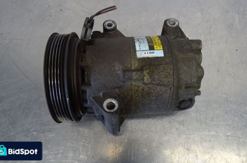 SPRĘŻARKA KLIMATYZACJI RENAULT MEGANE II 1.6 8200316164