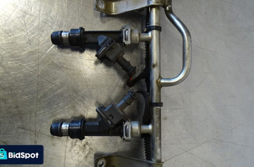 LISTWA WTRYSKOWA WTRYSKI OPEL VECTRA C 1.6  25343299 CENA ZA KOMPLET