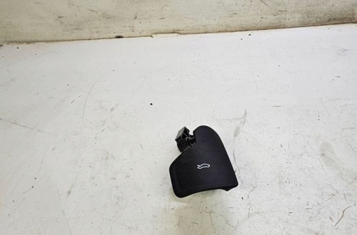 RĄCZKA OTWIERANIA MASKI AUDI A6 C8 4K1823633B