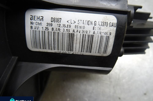 OPEL ZAFIRA B LIFT 1.7CDTI DMUCHAWA WENTYLATOR D8087