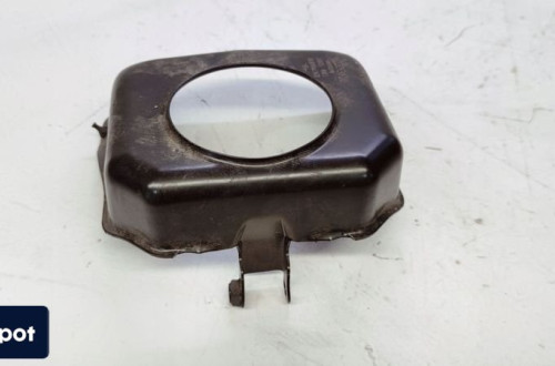 OSŁONA ZBIORNIKA PŁYNU HAMULC AUDI A6 C8 4K0611367