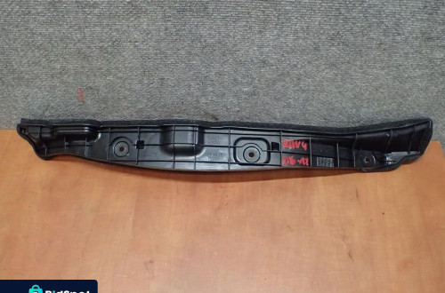 Wygłuszenie błotnika prawe TOYOTA RAV4 06-12