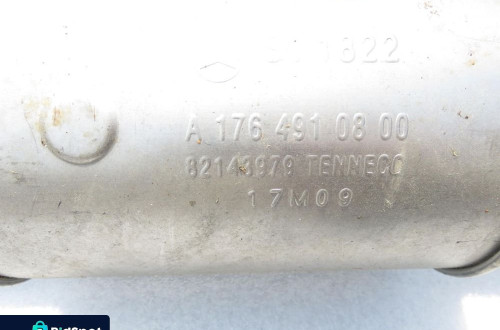 RURA WYDECHOWA INFINITI Q30 2.0 T A1764910900