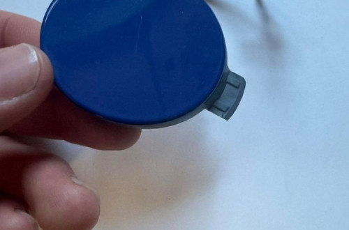 SKODA FABIA IV 4 21r. - ZAŚLEPKA HAKA ZDERZAKA PRZÓD 6VA807241