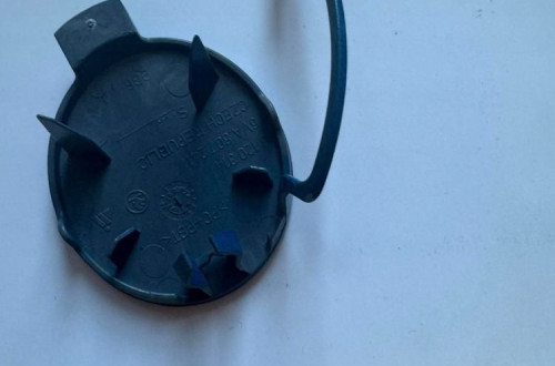 SKODA FABIA IV 4 21r. - ZAŚLEPKA HAKA ZDERZAKA PRZÓD 6VA807241